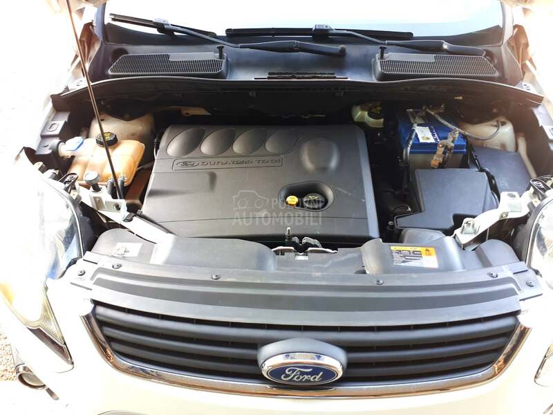 Ford Kuga 2,0 TDCI