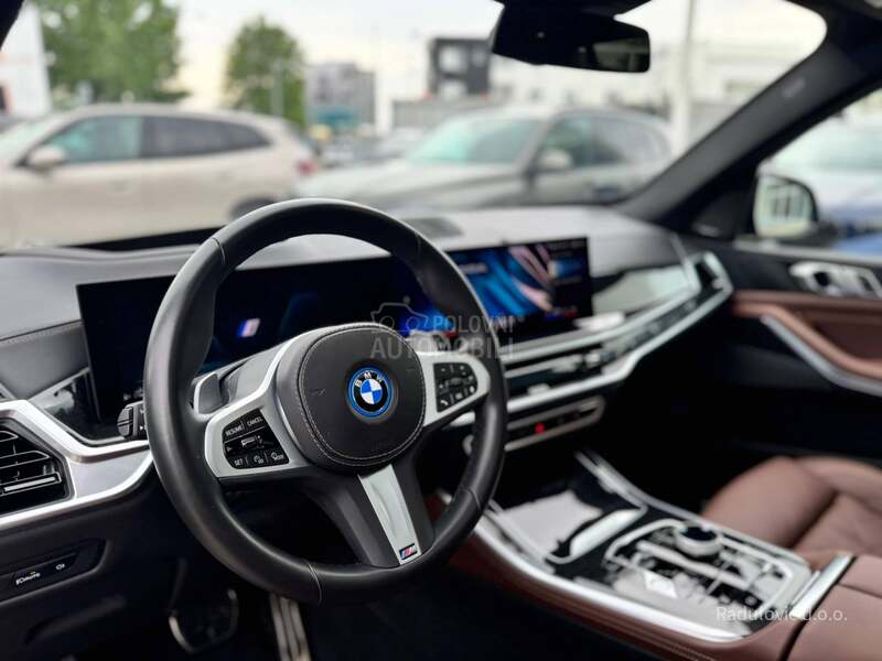 BMW X5 50e