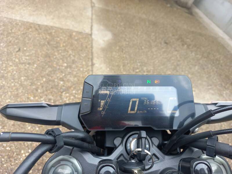 Honda CB300R.ZA JACI,VECI MOTOR