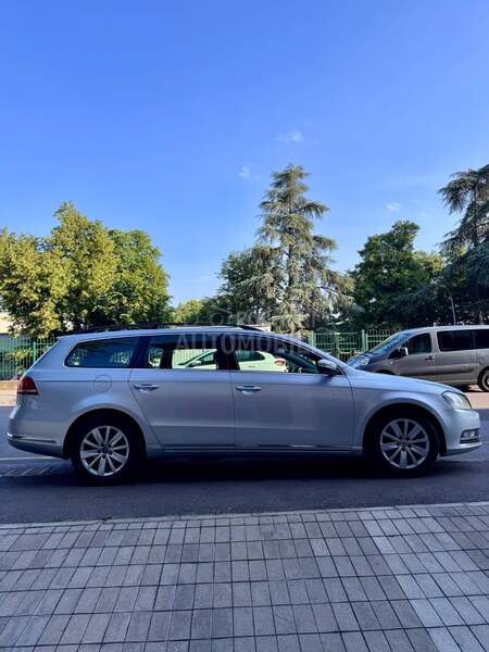 Volkswagen Passat B7 1.6tdi HIGHLINE