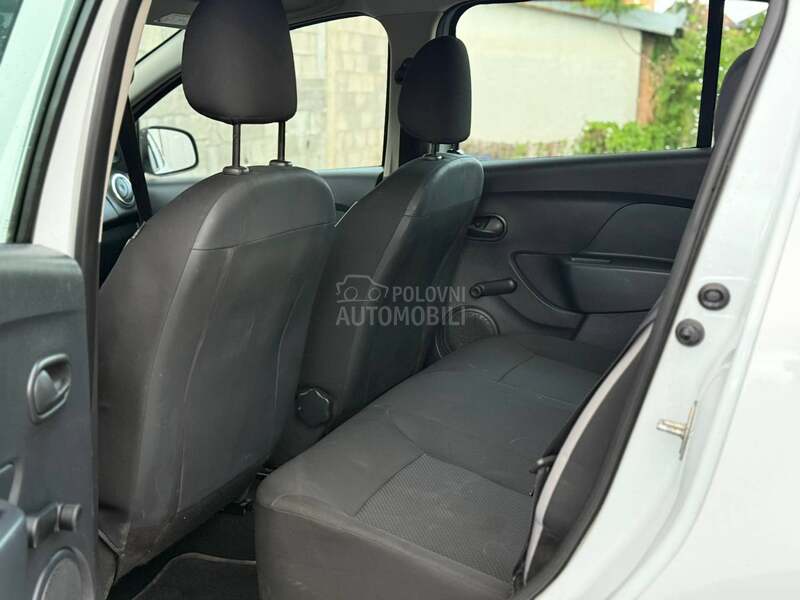 Dacia Sandero 