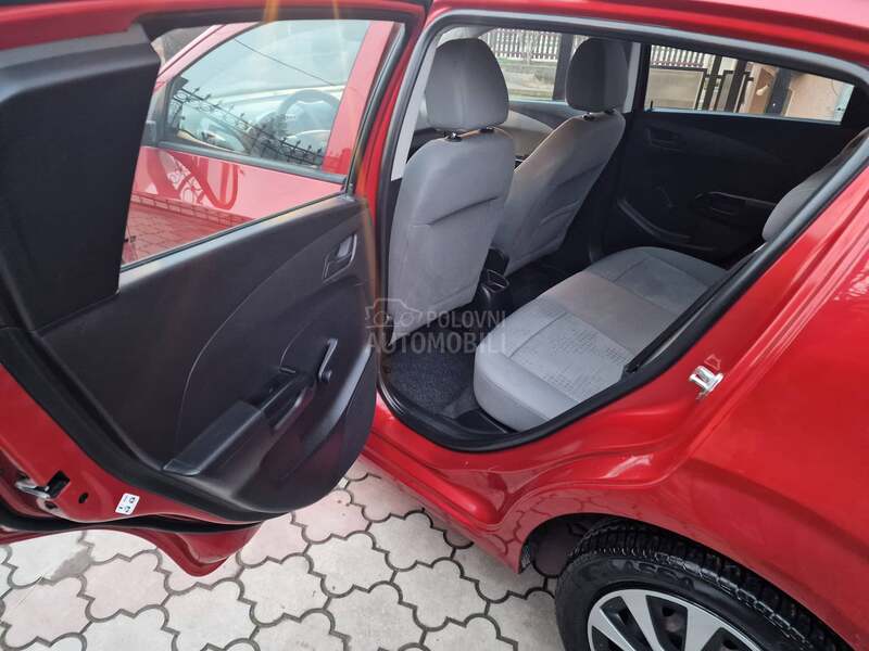 Chevrolet Aveo 1.2 LS