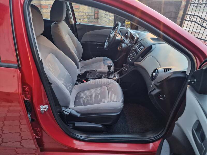 Chevrolet Aveo 1.2 LS