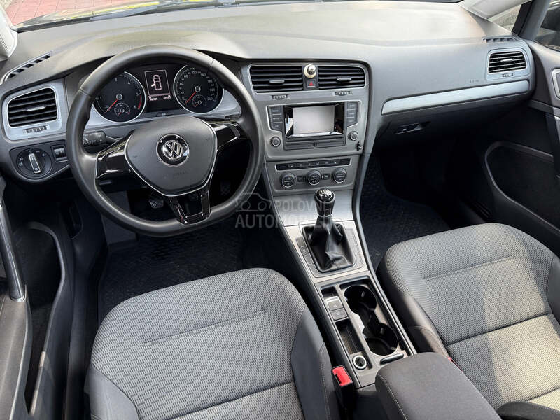 Volkswagen Golf 7 1.6 TDI VEL SERVIS