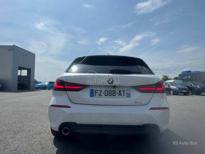 BMW 118 SPORT EDITION