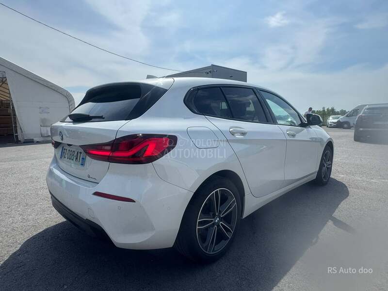 BMW 118 SPORT EDITION