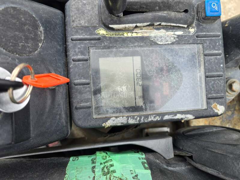 Hitachi ZX17U2