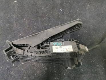 pedala kvačila. za Volkswagen Golf 5, Passat B6 od 2005. do 2010. god.