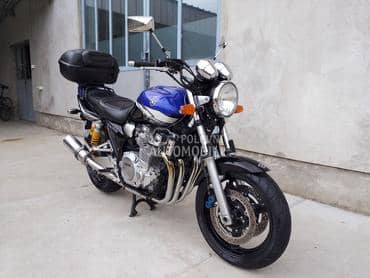 Yamaha XJR 1300