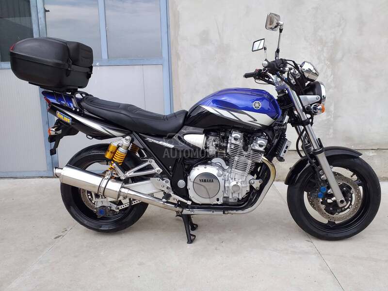 Yamaha XJR 1300