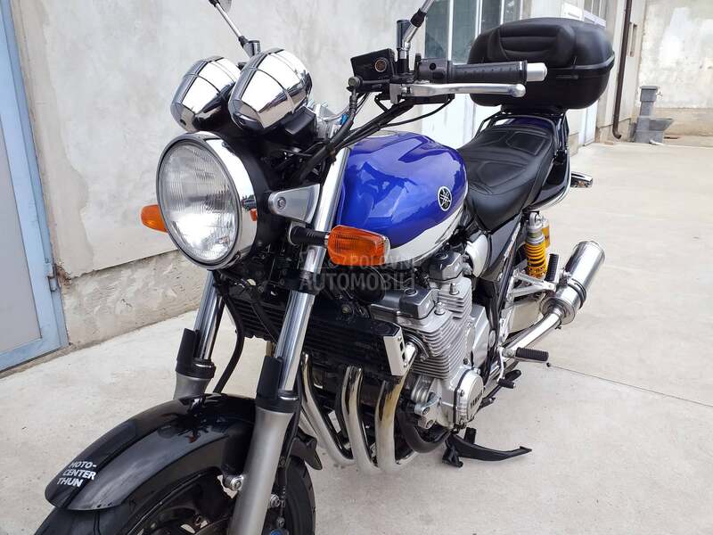 Yamaha XJR 1300