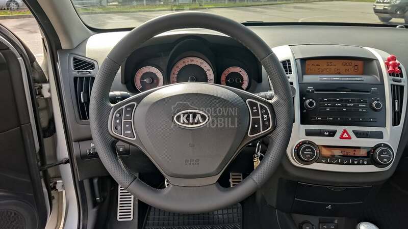 Kia pro_cee`d 