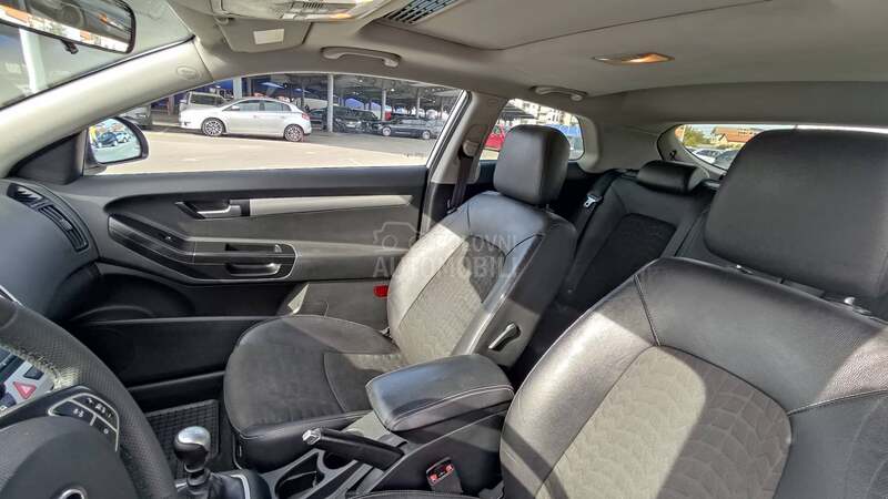 Kia pro_cee`d 