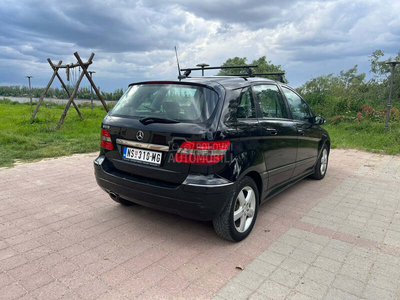 Mercedes Benz B 170 