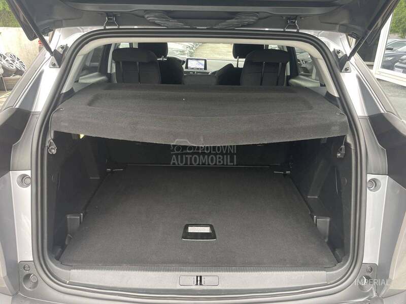Peugeot 3008 1.2 B