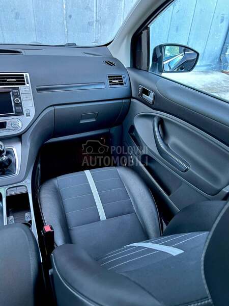 Ford Kuga 2.0/4x4/TITANIMUM