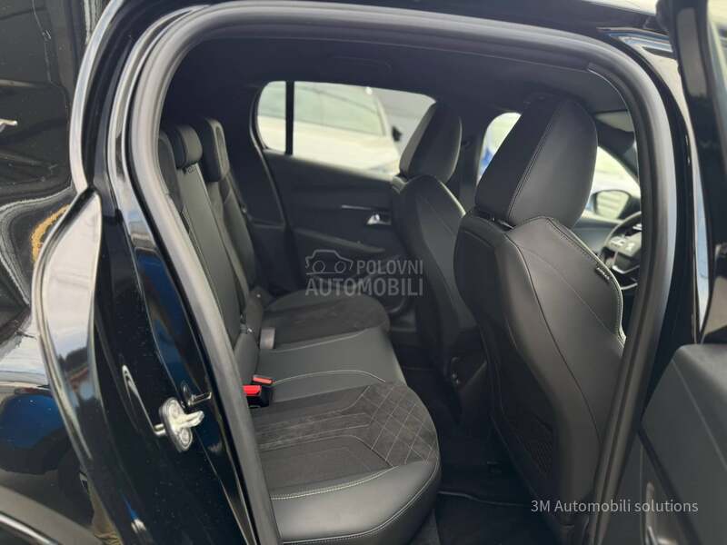 Peugeot 208 GT-Line/Black/Led