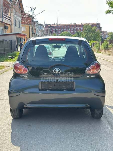 Toyota Aygo 1.0