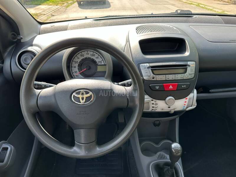 Toyota Aygo 1.0