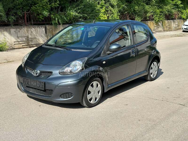 Toyota Aygo 1.0