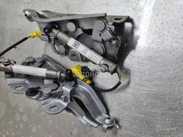 Sarke haube za Audi A3