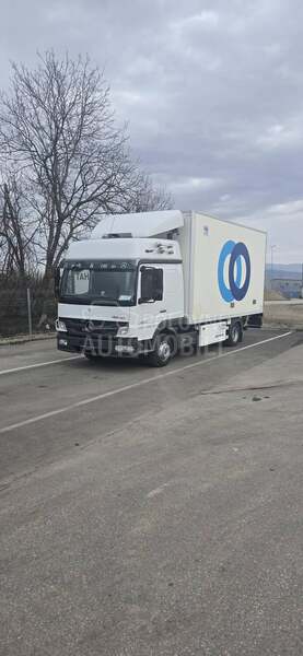 Mercedes Benz atego