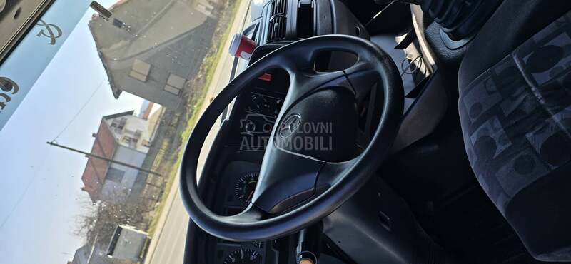 Mercedes Benz atego