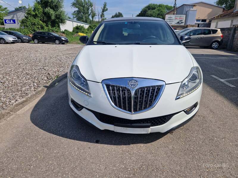 Lancia Delta ZA TRGOVCE  F U L