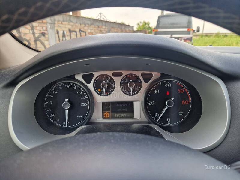 Lancia Delta ZA TRGOVCE  F U L