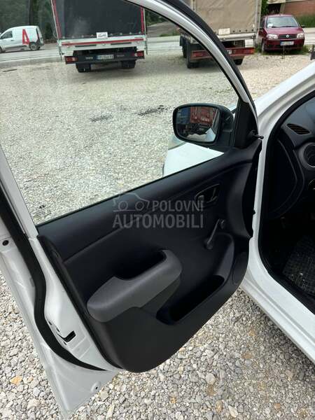 Hyundai i10 1.1