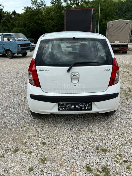 Hyundai i10 1.1