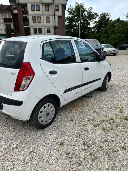 Hyundai i10 1.1