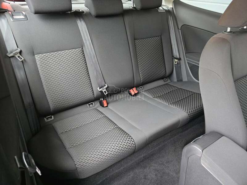 Volkswagen Golf 6 1.6 TDI BLUEMOTION