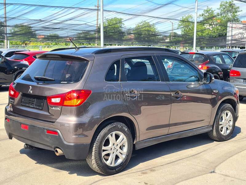 Mitsubishi ASX 1.8 DID N A V I KOZA