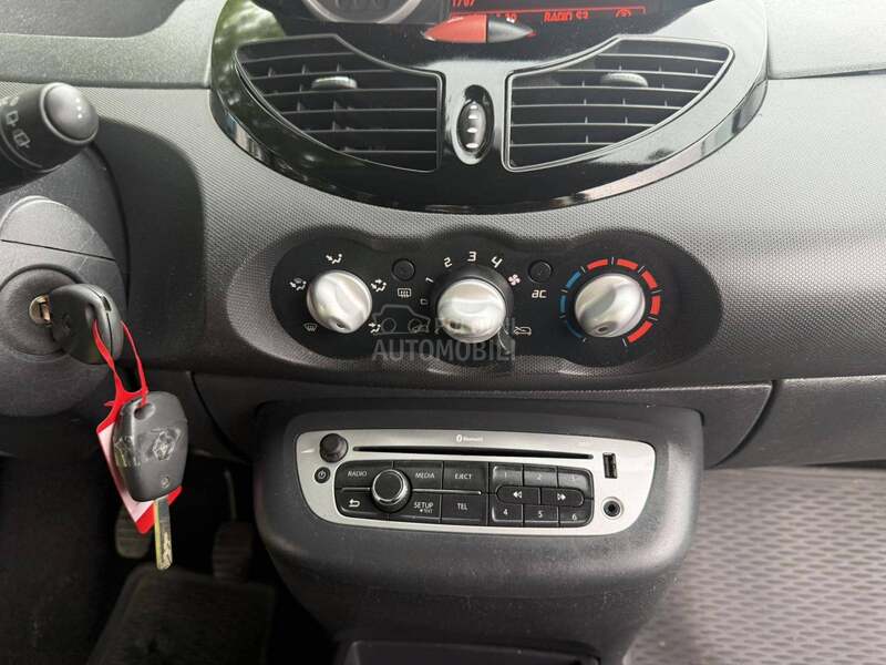 Renault Twingo 1,2p.r.e.l.e.p