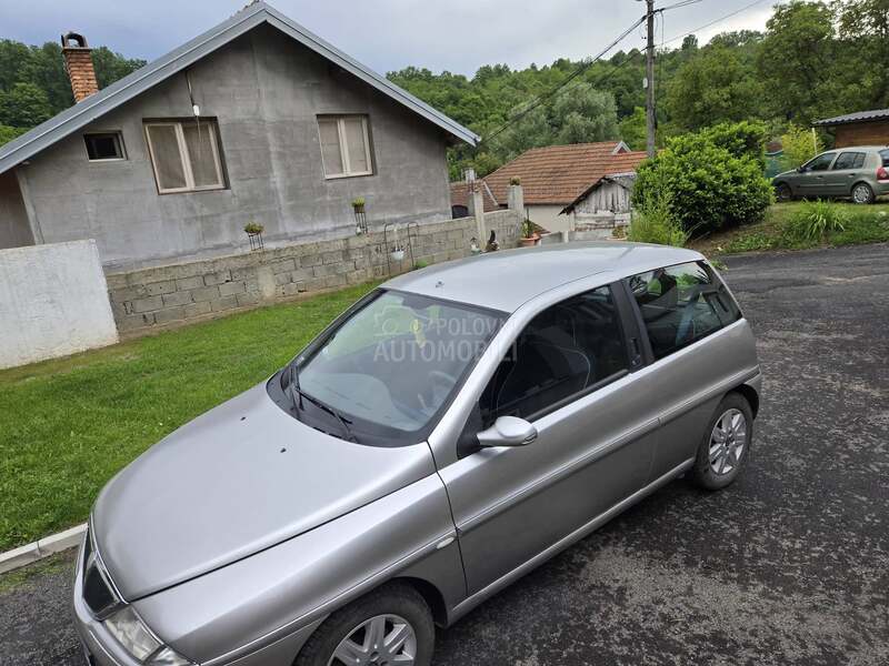 Lancia Ypsilon 1.2 tek.reg