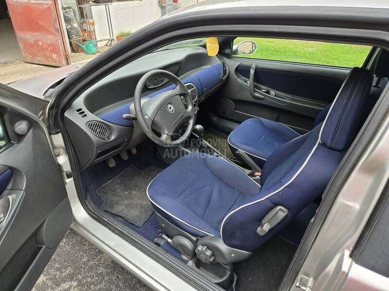 Lancia Ypsilon 1.2 tek.reg