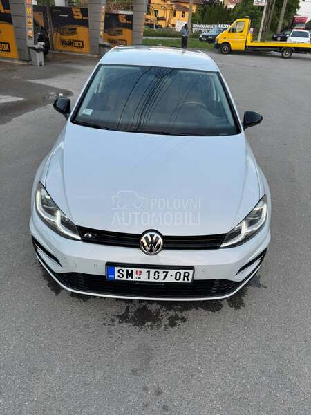 Volkswagen Golf 7 R look