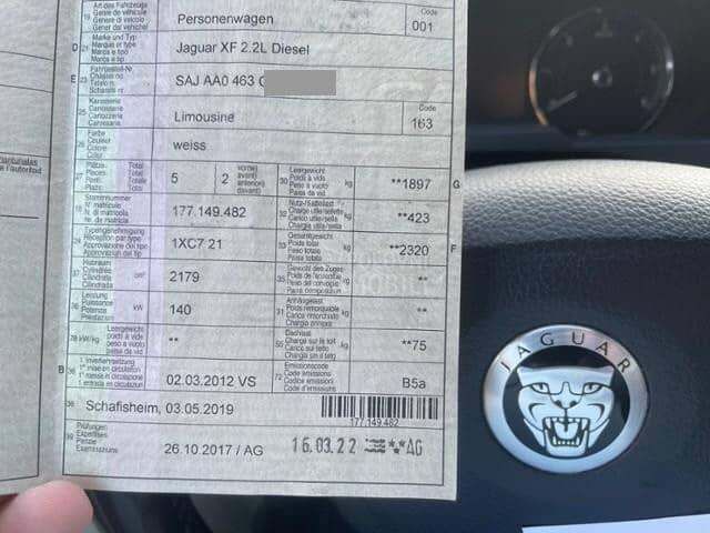 Jaguar XF T O P  C E N A