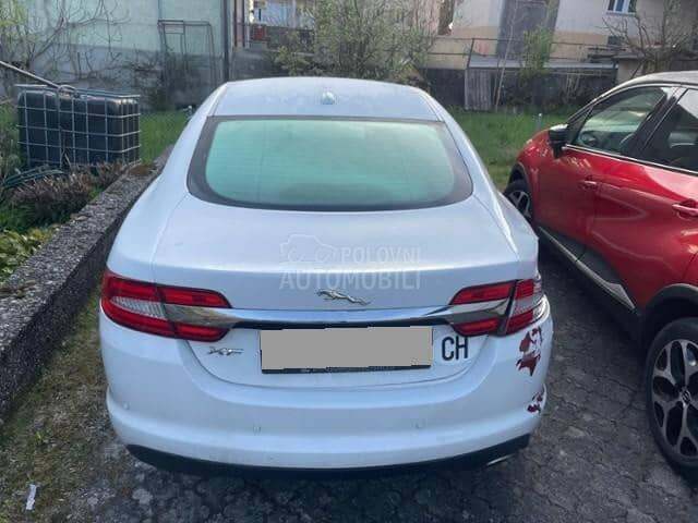 Jaguar XF T O P  C E N A
