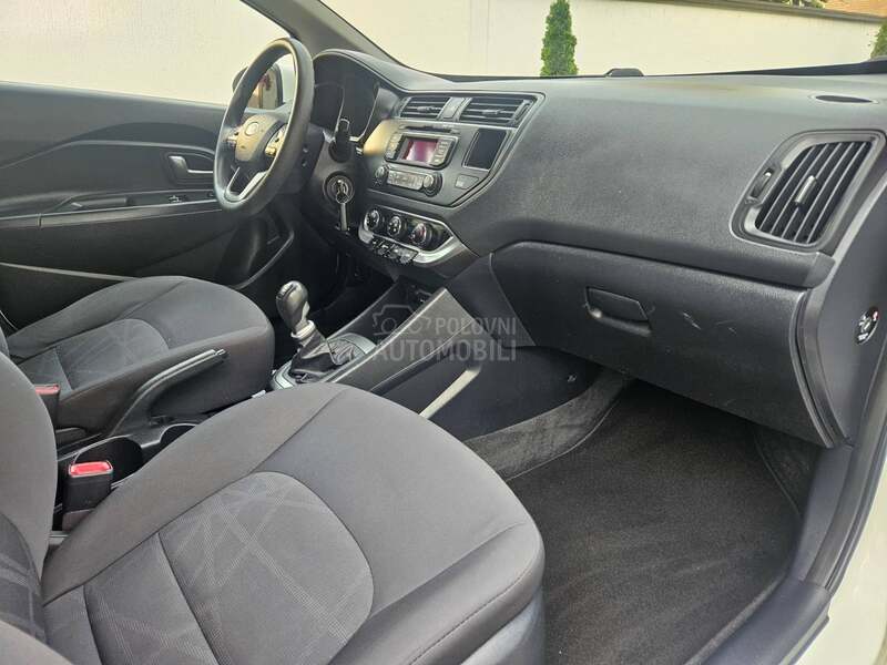 Kia Rio 1.1