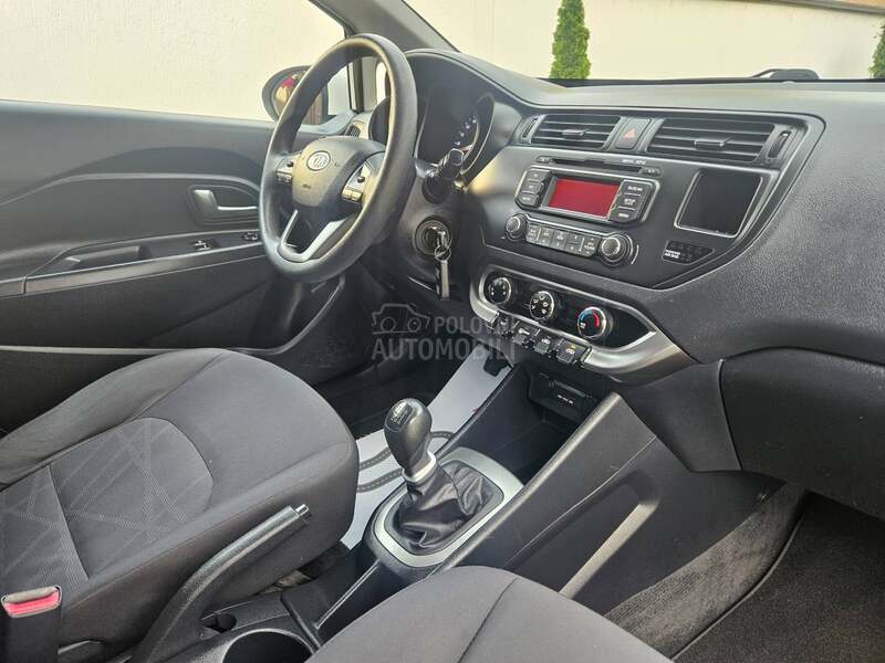 Kia Rio 1.1