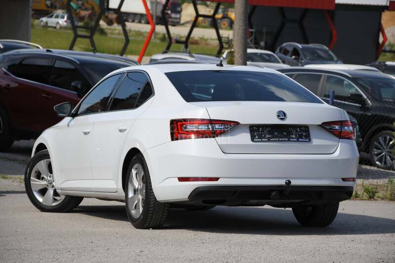 Škoda Superb TDI/LIM/ VRHHUNSKA