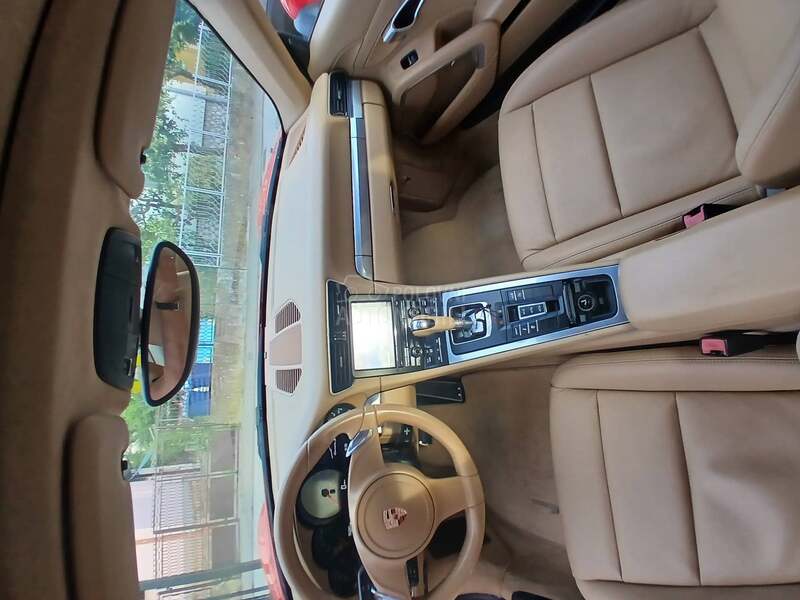 Porsche 911 Carrera S