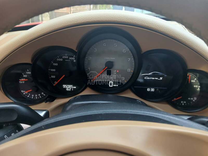 Porsche 911 Carrera S