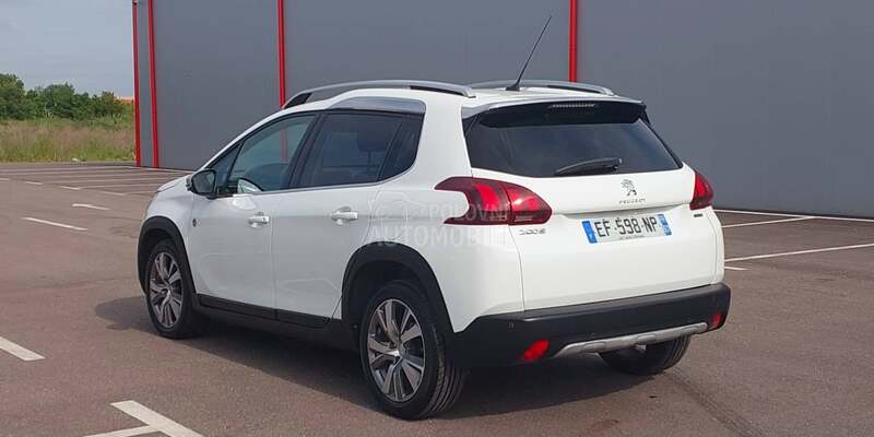 Peugeot 2008 1.6 hdi Allure Pano