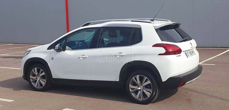 Peugeot 2008 1.6 hdi Allure Pano