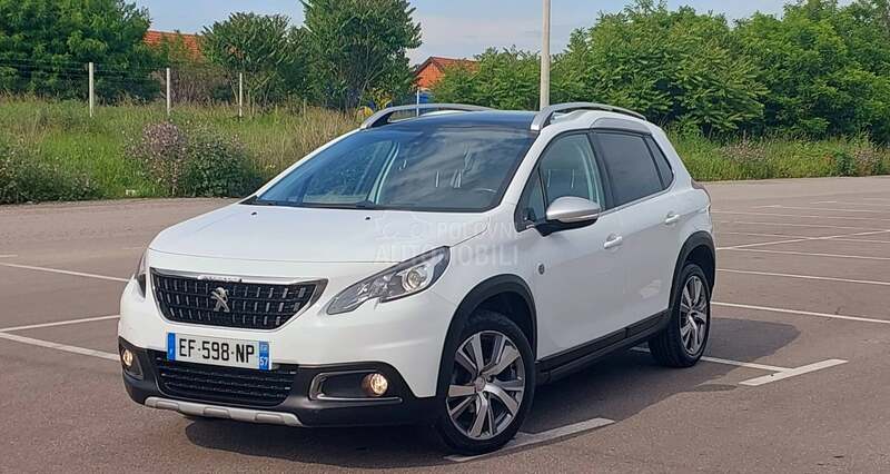 Peugeot 2008 1.6 hdi Allure Pano