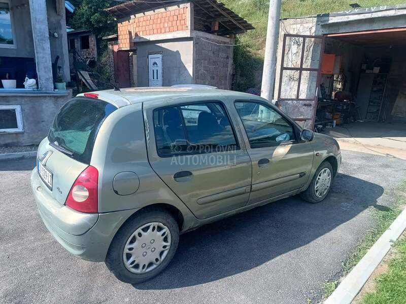Renault Clio 