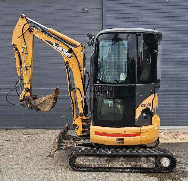 Case CX 22B C  TEZINA 2,6TONA